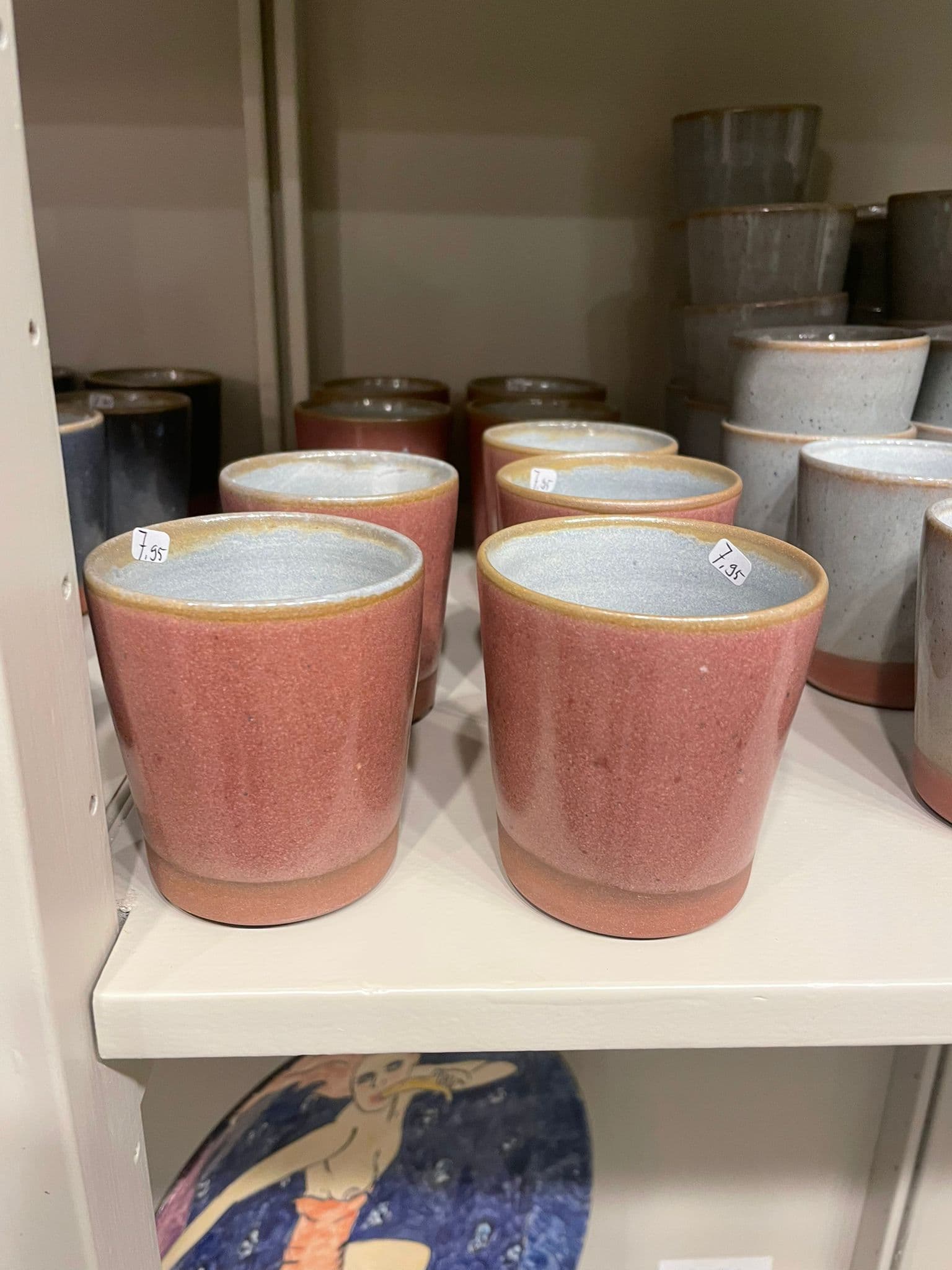 Handgemaakte keramiek - cup high red